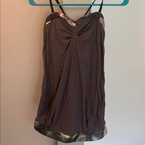 gray lululemon tank top size 4